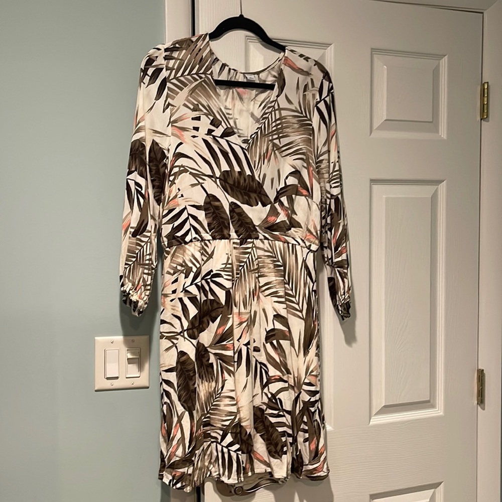 Old Navy Tropical Palm Leaf Dress. Size: L
